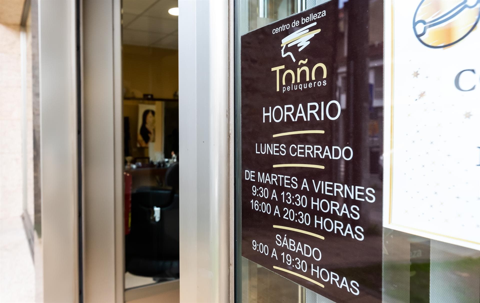 Toño Peluqueros - Centro de Belleza unisex en Arca - O Pino